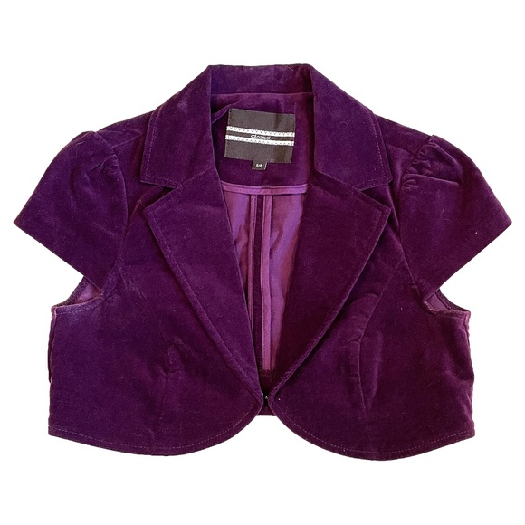 EUC D-Casual by Dynamite Purple Velour Short-Sleeve Shrug - Picture 1 of 4